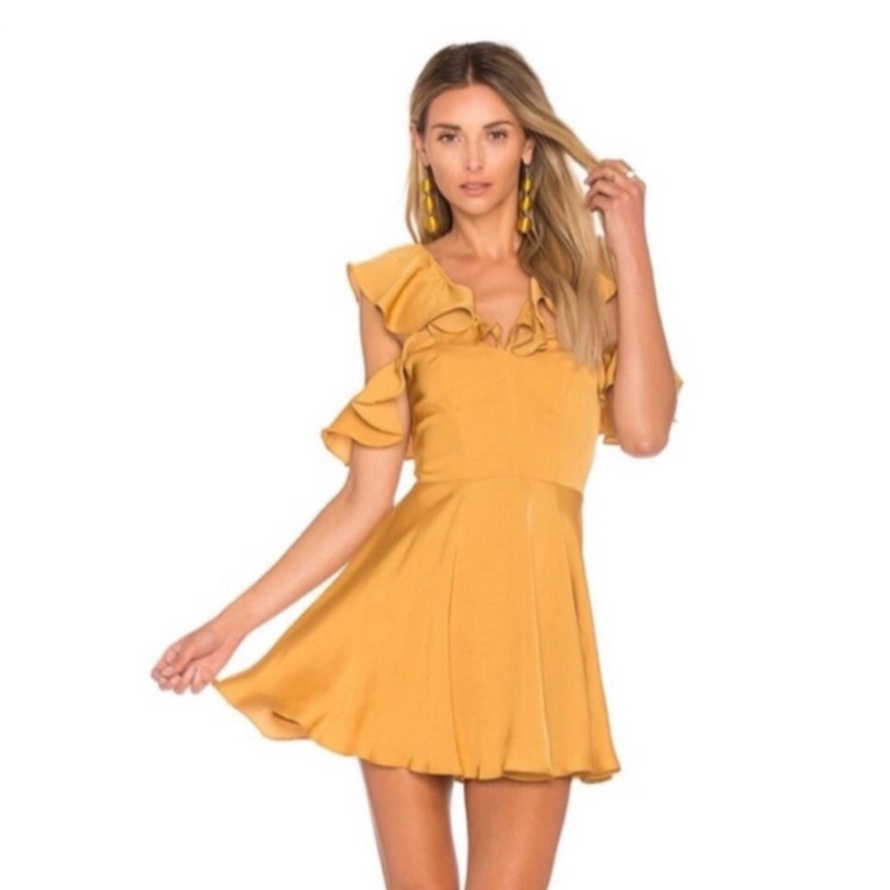 REVOLVE LOVERS + FRIENDS TROPHY DEEP GOLD RUFFLE DRESS SIZE MEDIUM
